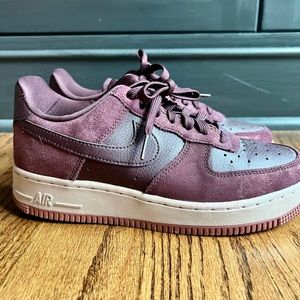 Nike Air Force 1 low in “night maroon glitter”